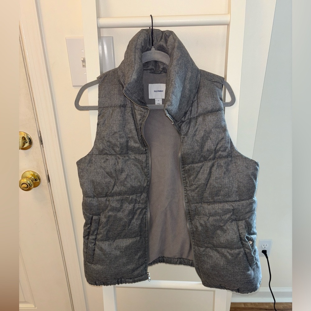 Old Navy Puffer Vest